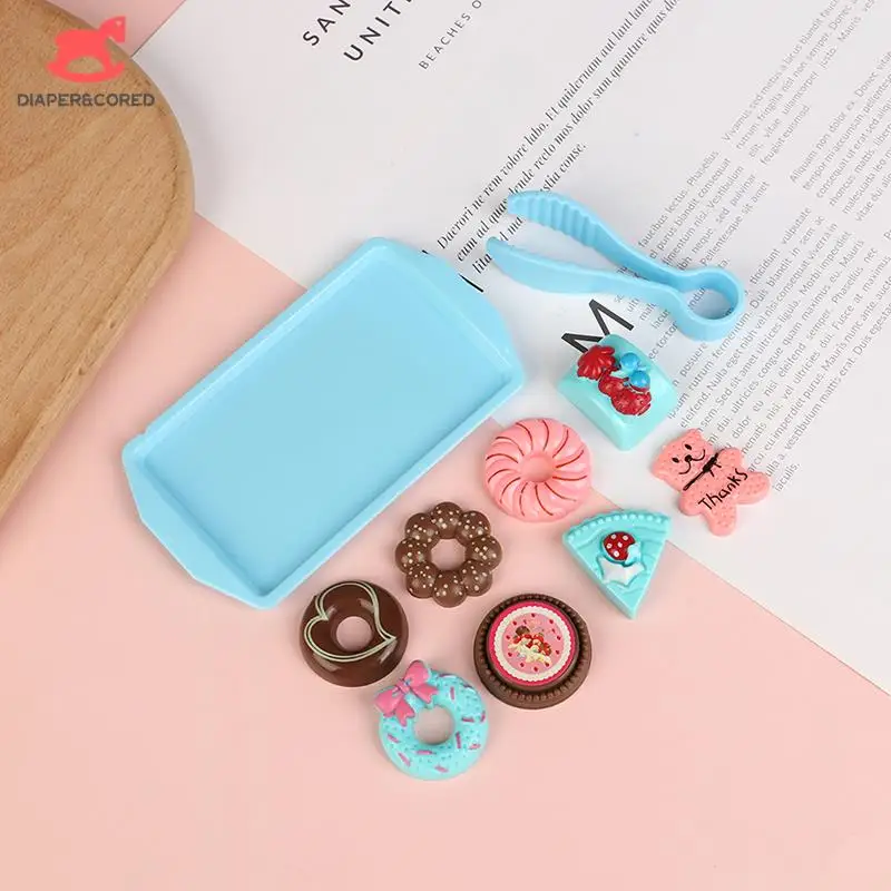 10pcs Dollhouse Miniature Kitchen Furniture Food Cakes Set Accessories For Children Play House Toys DIY Birthday Gift Random
10pcs Dollhouse Miniature Kitchen Furniture Food Cakes Set Accessories For Children Play House Toys DIY Birthday Gift Random