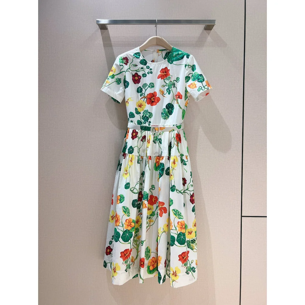 2023 Top Quality Spring Summer New Collection Floral Print Short Sleeve A-line Midi Vintage Dress for Holiday
2023 Top Quality Spring Summer New Collection Floral Print Short Sleeve A-line Midi Vintage Dress for Holiday