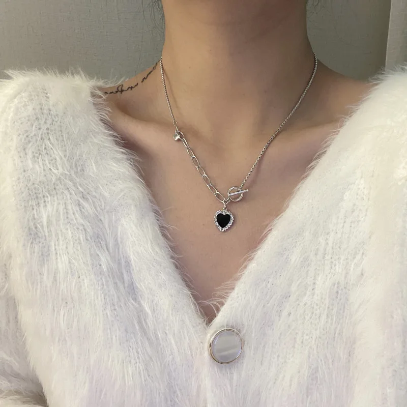New Patchwork Heart Black Chain Necklace Cool Sweet Vintage Statement Necklace Hip Hop Jewelry
New Patchwork Heart Black Chain Necklace Cool Sweet Vintage Statement Necklace Hip Hop Jewelry