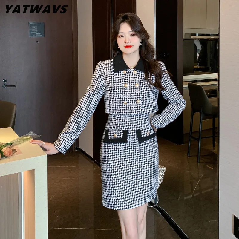 Женский твидовый костюм с рисунком «гусиные лапки», двубортный короткий пиджак и привлекательное мини-платье на бретельках, комплект из дв...
Женский твидовый костюм с рисунком «гусиные лапки», двубортный короткий пиджак и привлекательное мини-платье на бретельках, комплект из дв...