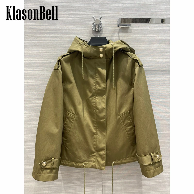 3,30 KlasonBell Свободная Женская куртка с вышивкой надписью и воротником-стойкой
3,30 KlasonBell Свободная Женская куртка с вышивкой надписью и воротником-стойкой