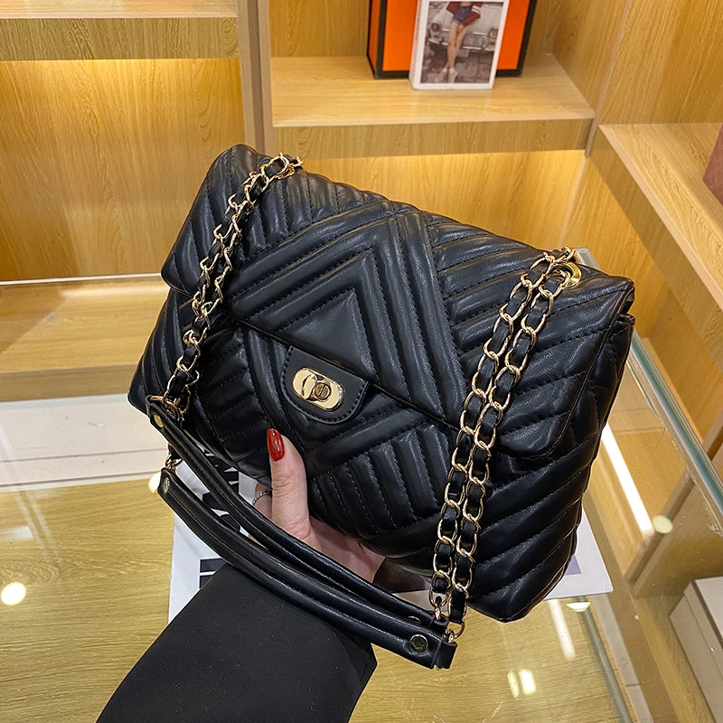 Women Bag Leather Shouder Bag Fashion Luxury Designer Handbag Square Ladies Chain Crossbody Bag Casual Totes Soft Messenger Bag
Women Bag Leather Shouder Bag Fashion Luxury Designer Handbag Square Ladies Chain Crossbody Bag Casual Totes Soft Messenger Bag