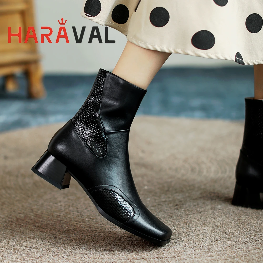 HARAVAL Women Fashion Ankle Boots Genuine Leather Squared Toe Zipper Solid Winter Autumn Shoe For Lady Black White Casual Wlak
HARAVAL Women Fashion Ankle Boots Genuine Leather Squared Toe Zipper Solid Winter Autumn Shoe For Lady Black White Casual Wlak