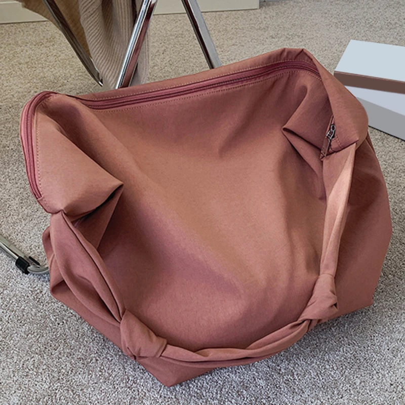 2022 New Canvas Totes Bags Large Women Casual Wild Ladies Handbags Solid Color Shoulder Women Bag Simple Female Messenger Bag
2022 New Canvas Totes Bags Large Women Casual Wild Ladies Handbags Solid Color Shoulder Women Bag Simple Female Messenger Bag