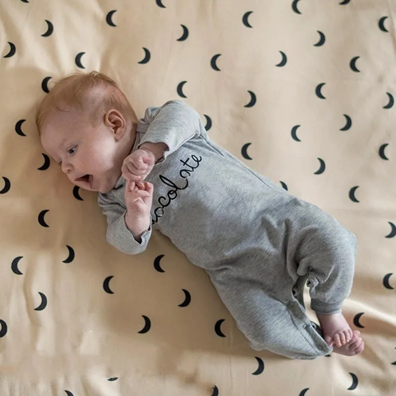 Двухслойное Хлопковое одеяло для новорожденных, одеяло для детской коляски, одеяло для кондиционирования воздуха, реквизит для фотографирования новорожденных, детские товары в подарок
Двухслойное Хлопковое одеяло для новорожденных, одеяло для детской коляски, одеяло для кондиционирования воздуха, реквизит для фотографирования новорожденных, детские товары в подарок