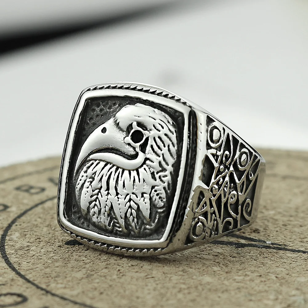 Vintage 316L Stainless Steel Eagle Ring For Men Fashion Punk Hip Hop Biker Animal Eagle Head Stamp Rings Party Jewelry Gift
Vintage 316L Stainless Steel Eagle Ring For Men Fashion Punk Hip Hop Biker Animal Eagle Head Stamp Rings Party Jewelry Gift