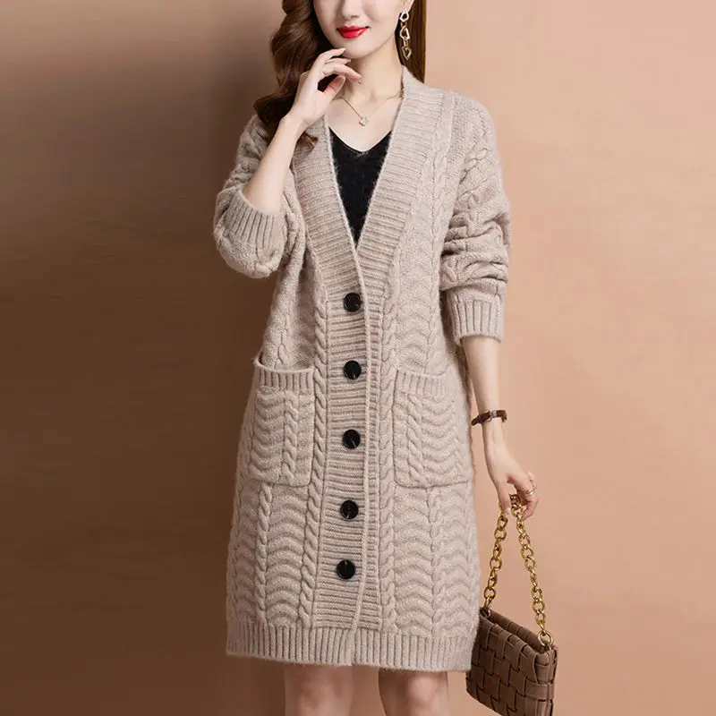 2023 New Women Autumn Winter Long Sleeve Loose Cardigans Female V Neck Knitted Jackets Ladies Sweater Basic Causal Coats W356
2023 New Women Autumn Winter Long Sleeve Loose Cardigans Female V Neck Knitted Jackets Ladies Sweater Basic Causal Coats W356
