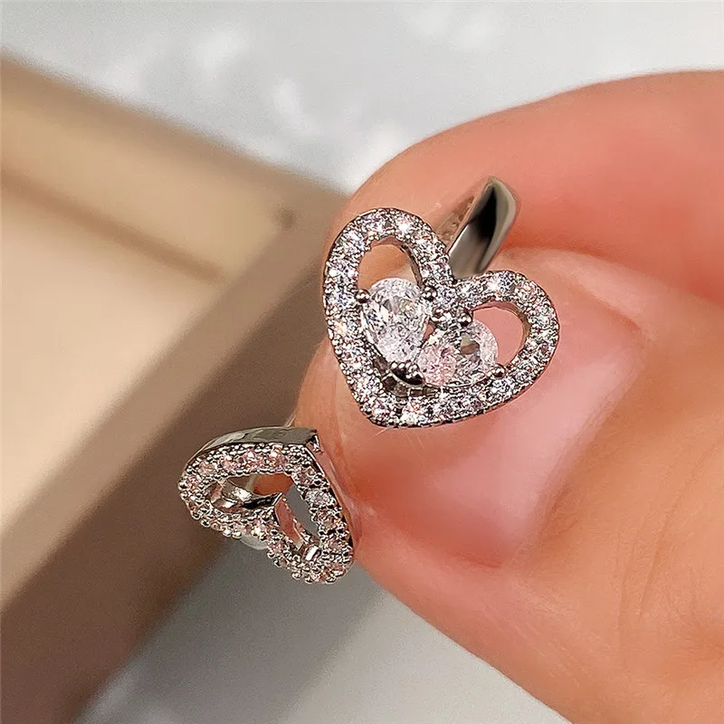New Luxury Heart Wedding Rings for Women Brilliant Cubic Zirconia Newly-designed Fashion Opening Rings Female 2021 Jewelry
New Luxury Heart Wedding Rings for Women Brilliant Cubic Zirconia Newly-designed Fashion Opening Rings Female 2021 Jewelry