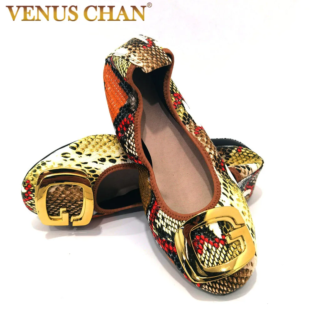 Snakeskin Metal Shoe Buckle 2022 Italian Design Fashion Soft Sole Women's Flat Shoes Comfortable Casual Ballet Loafers
Snakeskin Metal Shoe Buckle 2022 Italian Design Fashion Soft Sole Women's Flat Shoes Comfortable Casual Ballet Loafers