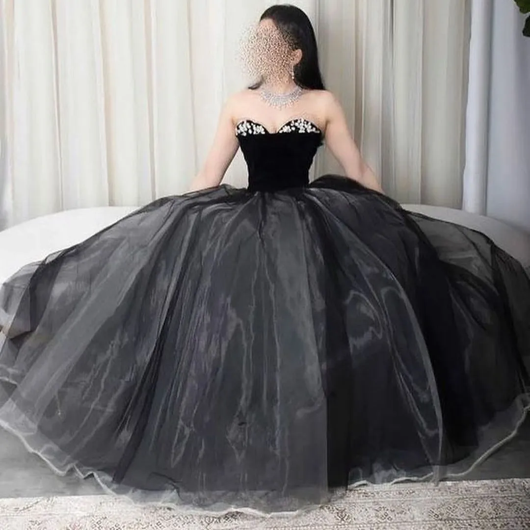 New Strapless Beaded Prom Dress Floor Length Sleeveless Satin Backless Elegant Evening Party Gown Black
New Strapless Beaded Prom Dress Floor Length Sleeveless Satin Backless Elegant Evening Party Gown Black