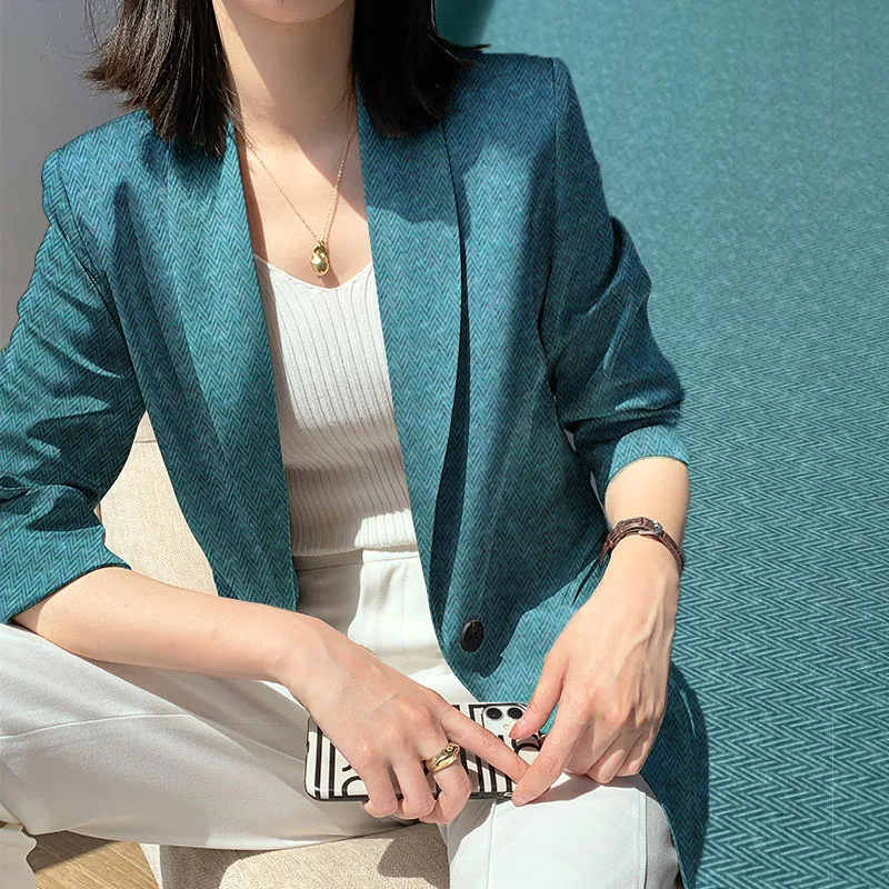 Mulberry Silk Stretch Twill Fabric Brand Fashion Design Suit Shirt Clothing Material Sold by the Yard for Sewing Wholesale
Mulberry Silk Stretch Twill Fabric Brand Fashion Design Suit Shirt Clothing Material Sold by the Yard for Sewing Wholesale