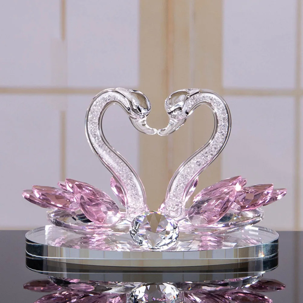 Crystal Swans Ornament Glass Figurines Paperweight Crafts Creative Swan Crystal Glass Figures Living Room Desktop Decorations
Crystal Swans Ornament Glass Figurines Paperweight Crafts Creative Swan Crystal Glass Figures Living Room Desktop Decorations