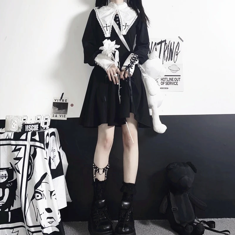 Gothic Dress Women Black Lace Patchwork Mini Dresses Bandage Goth Dark Halloween Club Streetwear Spring Autumn Outfits
Gothic Dress Women Black Lace Patchwork Mini Dresses Bandage Goth Dark Halloween Club Streetwear Spring Autumn Outfits
