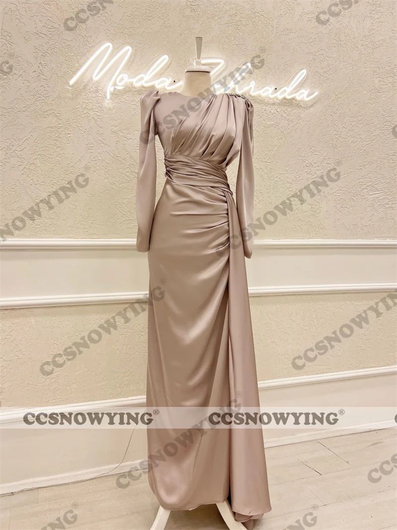 Appliques Beaded Muslim Evening Dresses Satin Long Sleeve O Neck Hijab Islamic Formal Party Gown Women A Line Robe De Soiree
Appliques Beaded Muslim Evening Dresses Satin Long Sleeve O Neck Hijab Islamic Formal Party Gown Women A Line Robe De Soiree