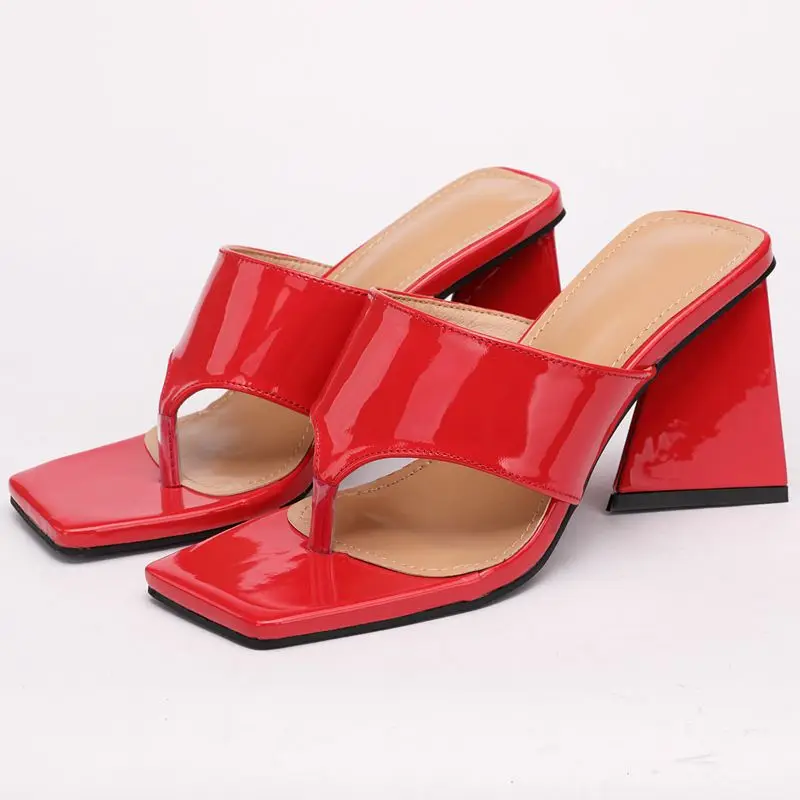 Шлепанцы женские на низком каблуке, резиновые сандалии, тапки, гавайская ткань, римская обувь из искусственной кожи, большие размеры, лето ...
Шлепанцы женские на низком каблуке, резиновые сандалии, тапки, гавайская ткань, римская обувь из искусственной кожи, большие размеры, лето ...