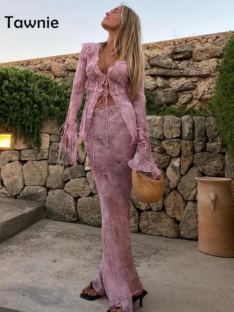 Tawnie 2023 Print Y2K See Through Dress Sets Women Sexy Mesh Long Sleeve Top Maxi Skirt 2 Pieces Sets Beach Outfits Co-Ord Sets
Tawnie 2023 Print Y2K See Through Dress Sets Women Sexy Mesh Long Sleeve Top Maxi Skirt 2 Pieces Sets Beach Outfits Co-Ord Sets
