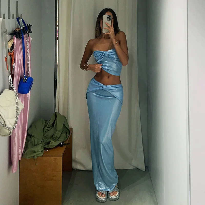 European And American Style 2023 Summer New Women's Fashion Sexy Wrap Chest Small Tank Top Slim Fit Wrap Hip Half Skirt Set
European And American Style 2023 Summer New Women's Fashion Sexy Wrap Chest Small Tank Top Slim Fit Wrap Hip Half Skirt Set