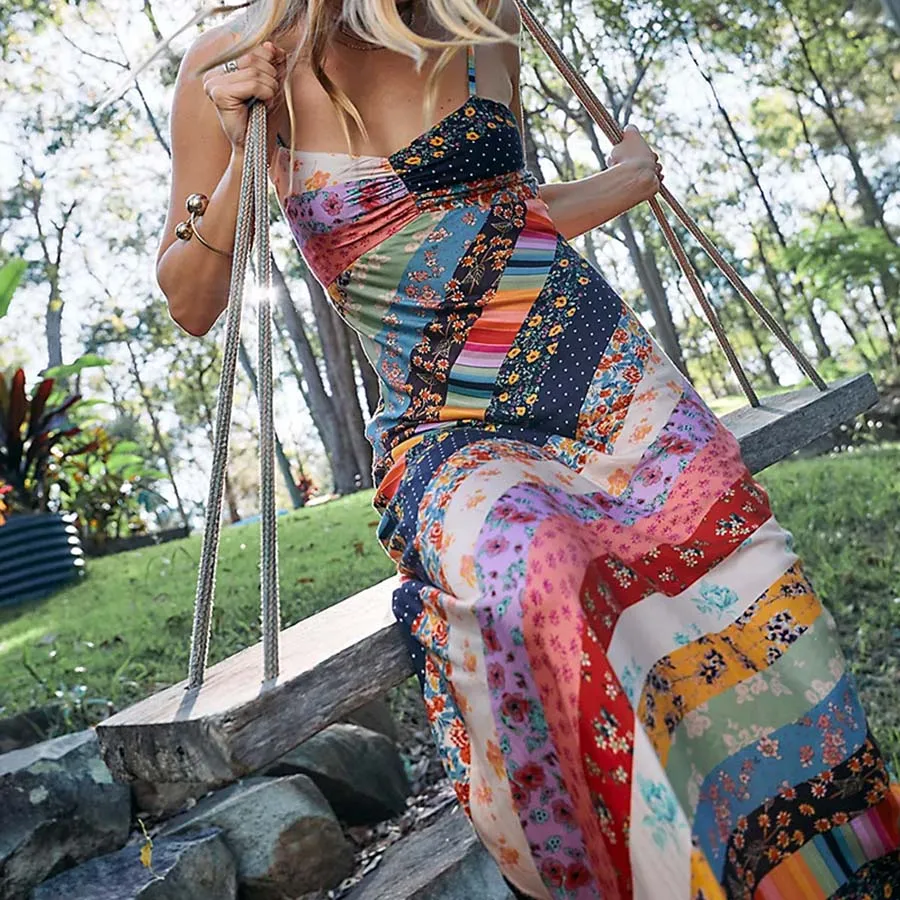 Female Sexy Stylish Multi-colored Slip Dresses Printed Women Condole top Sleeveless Holiday Halter Dress
Female Sexy Stylish Multi-colored Slip Dresses Printed Women Condole top Sleeveless Holiday Halter Dress