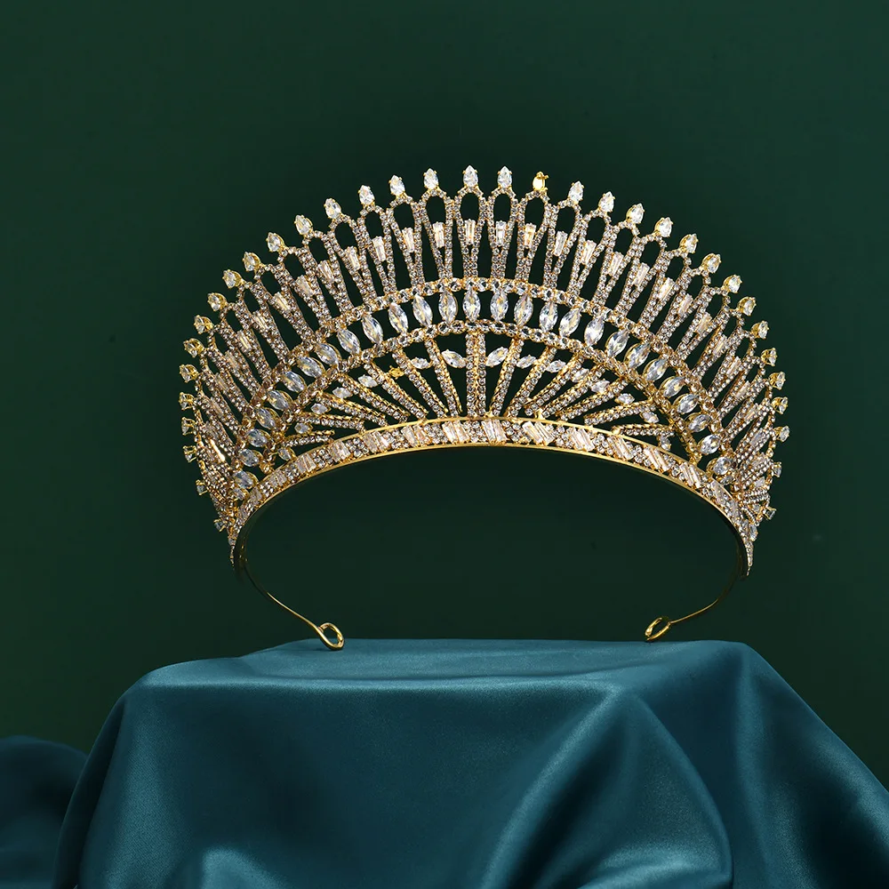 Luxury AAA Cubic Zirconia Wedding Bride Crowns Princess Full CZ Tiaras for Women Sweet Birthday Party Headpiece Hair Jewelry
Luxury AAA Cubic Zirconia Wedding Bride Crowns Princess Full CZ Tiaras for Women Sweet Birthday Party Headpiece Hair Jewelry