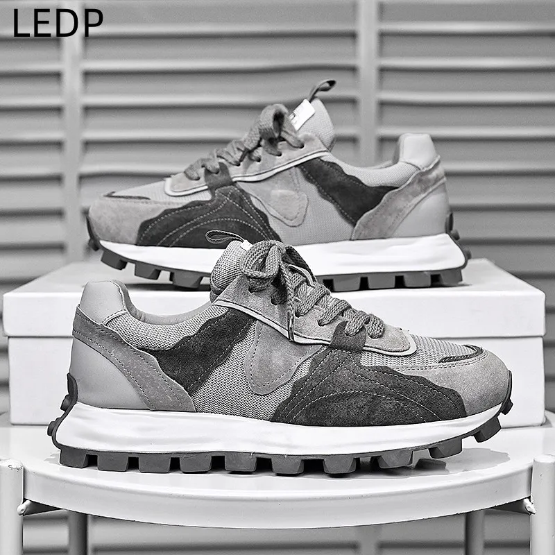 New Men's Casual Sports Shoes Thick Sole Round Toe Lace Wear-resistant Fashion Trend Breathable Comfortable Outdoor Best Sellers
New Men's Casual Sports Shoes Thick Sole Round Toe Lace Wear-resistant Fashion Trend Breathable Comfortable Outdoor Best Sellers