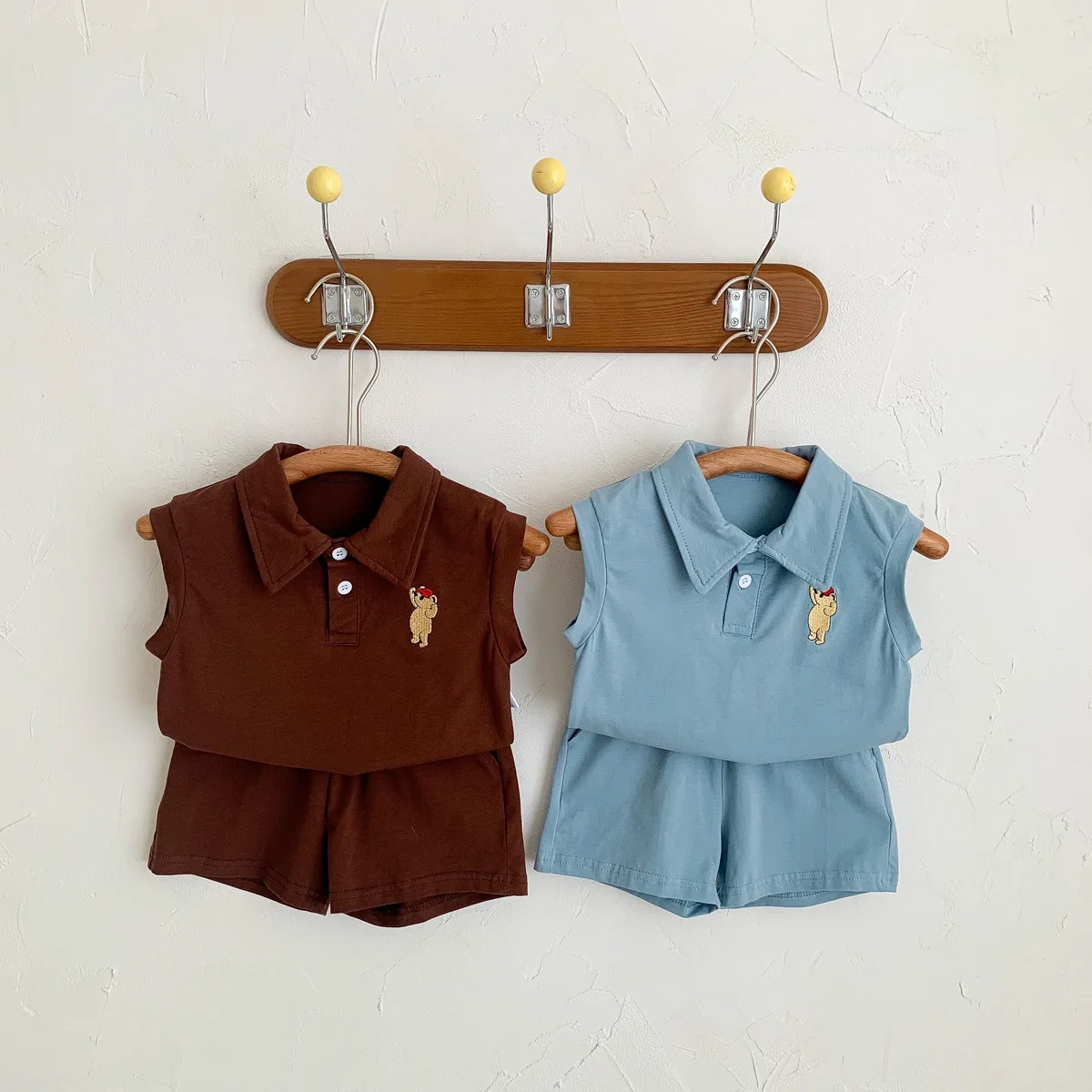 Baby Boy Summer Clothes 2022 Sets Korean Toddler Boys Outfits Sleeveless Top Shorts 2Pcs Kid Children Fashion Sport Clothes Suit
Baby Boy Summer Clothes 2022 Sets Korean Toddler Boys Outfits Sleeveless Top Shorts 2Pcs Kid Children Fashion Sport Clothes Suit