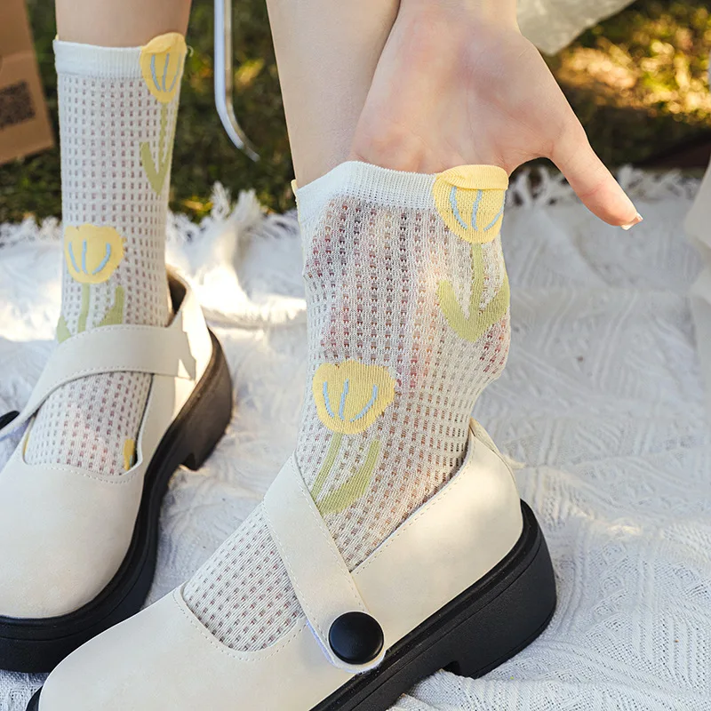 Hollow Out Mesh Breathable Women Socks Harajuku Floral Retro Cute Crew Socks Women Casual Fashion Summer Thin Elastic Long Socks
Hollow Out Mesh Breathable Women Socks Harajuku Floral Retro Cute Crew Socks Women Casual Fashion Summer Thin Elastic Long Socks
