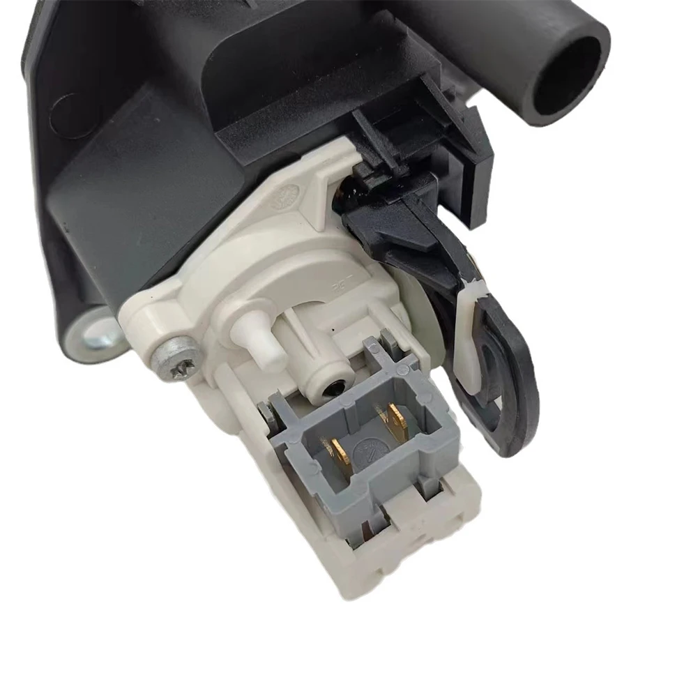 Boot Trunk Tailgate Lock With Motor For Renault Clio 2001+ 8200060917 8474216449 Brand New And High Quality Plug-and-play Trunk
Boot Trunk Tailgate Lock With Motor For Renault Clio 2001+ 8200060917 8474216449 Brand New And High Quality Plug-and-play Trunk