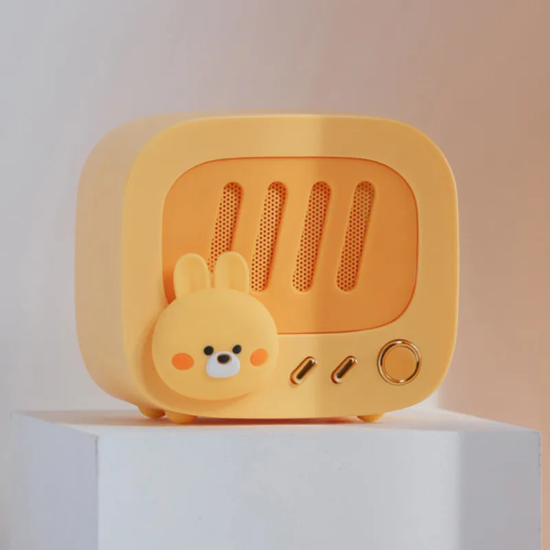 New bluetooth portable speaker car hands-free phone built-in microphone USB charging lovely speaker
New bluetooth portable speaker car hands-free phone built-in microphone USB charging lovely speaker