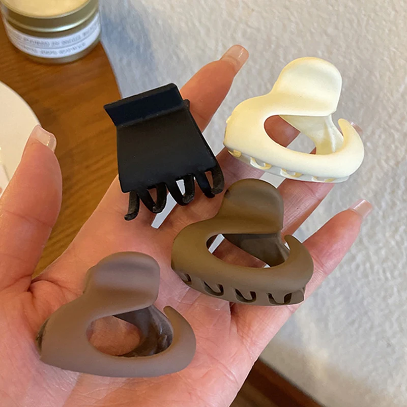 2022 New Korean Acetic Solid Matte Hairpin Mini Cute Hair Claw Clips Aesthetic Hairband Jewelry Hair Accessories For Women
2022 New Korean Acetic Solid Matte Hairpin Mini Cute Hair Claw Clips Aesthetic Hairband Jewelry Hair Accessories For Women