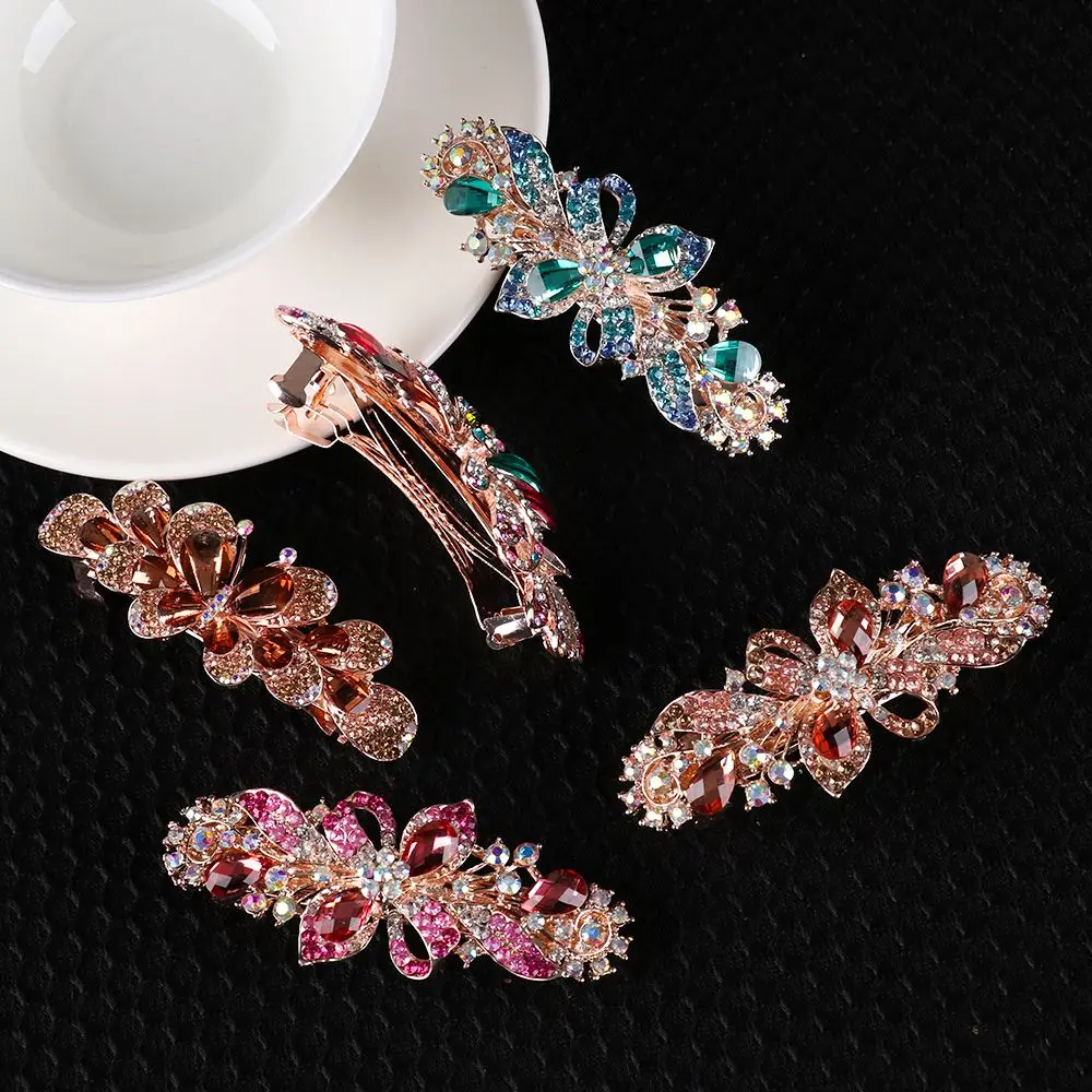 Woman Crystal Barrettes Hair Clips Rhinestone Flower Hairpins Resin Flowers Ladies Girl Headwear Ponytail Holder Hair Accessorie
Woman Crystal Barrettes Hair Clips Rhinestone Flower Hairpins Resin Flowers Ladies Girl Headwear Ponytail Holder Hair Accessorie