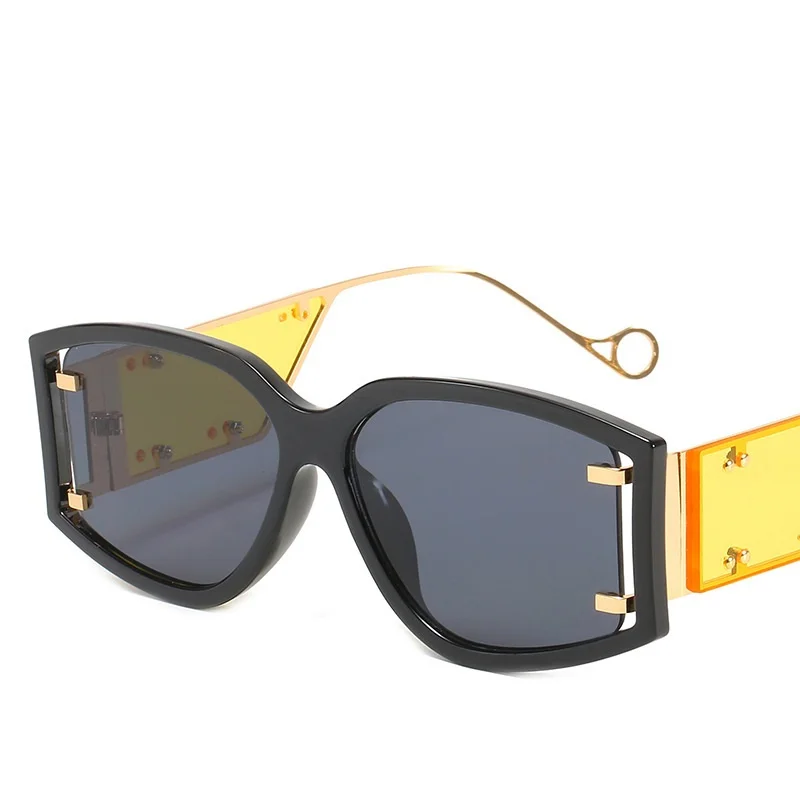 Popular Fashion Oversized Square Women Sunglasses Retro Rivets Gradient Eyewear Shades UV400 Men Sun Luxury Glasses 2021
Popular Fashion Oversized Square Women Sunglasses Retro Rivets Gradient Eyewear Shades UV400 Men Sun Luxury Glasses 2021