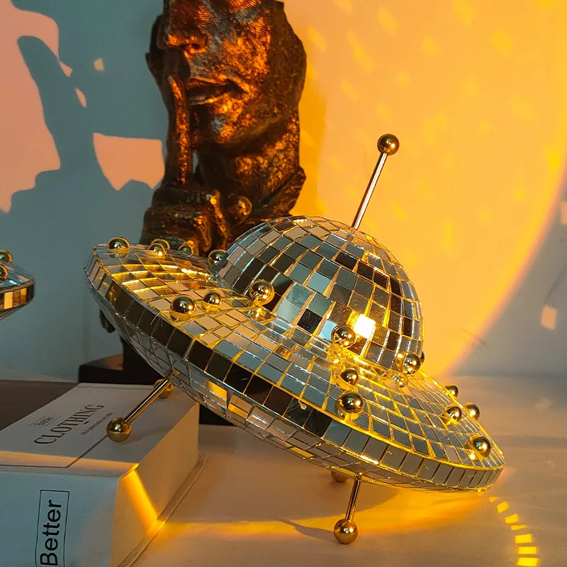 Plastics Metal Decor Vintage Disco UFO Shape Decoration Desktop Living Room Ornament Christmas Home Tabletop Ornament ZD583 
Plastics Metal Decor Vintage Disco UFO Shape Decoration Desktop Living Room Ornament Christmas Home Tabletop Ornament ZD583