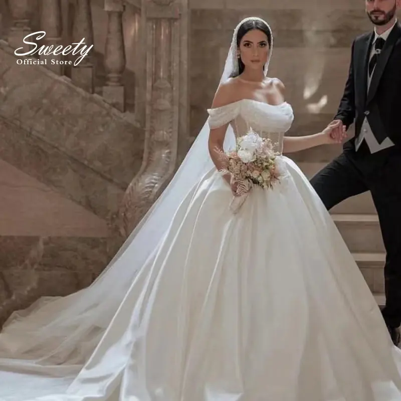 Luxurious Wedding Dress Chiffon With Beading With Matte Satin Ball Gown Boat Neck Sleeveless Bride Gowns Lace Up Robe De Mariee
Luxurious Wedding Dress Chiffon With Beading With Matte Satin Ball Gown Boat Neck Sleeveless Bride Gowns Lace Up Robe De Mariee
