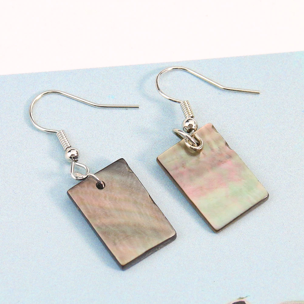 Geometric Shell Earrings for Women Natural Black Mother of Pearl Seashell Dangle drop Earrings Fashion Wedding Party Ear Jewelry
Geometric Shell Earrings for Women Natural Black Mother of Pearl Seashell Dangle drop Earrings Fashion Wedding Party Ear Jewelry