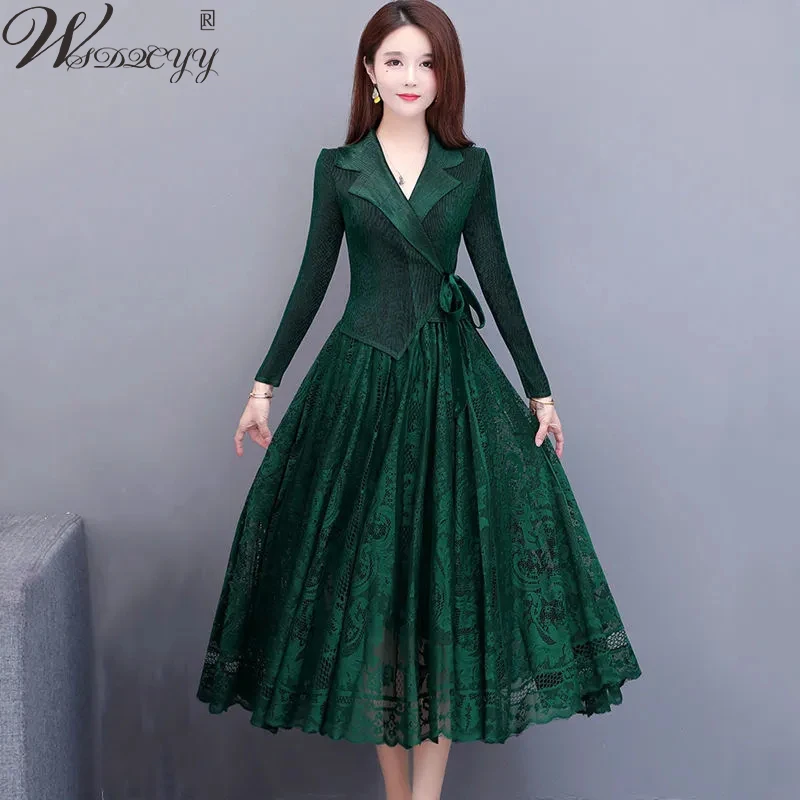 Lace Patchwork Women Vinatge Dress 2022 Korean Fashion Notched Neck Pleated Dress High Quality Velvet Lace Up Waist Prom Dress
Lace Patchwork Women Vinatge Dress 2022 Korean Fashion Notched Neck Pleated Dress High Quality Velvet Lace Up Waist Prom Dress