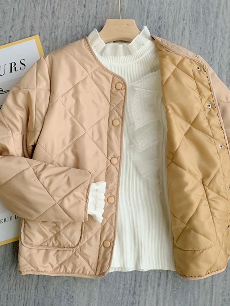 Зимнее пальто для женщин, куртки, уличная одежда, простой универсальный стиль, Ромб, легкая маленькая парка с подкладкой, Топ с длинным рукав... 
Зимнее пальто для женщин, куртки, уличная одежда, простой универсальный стиль, Ромб, легкая маленькая парка с подкладкой, Топ с длинным рукав...