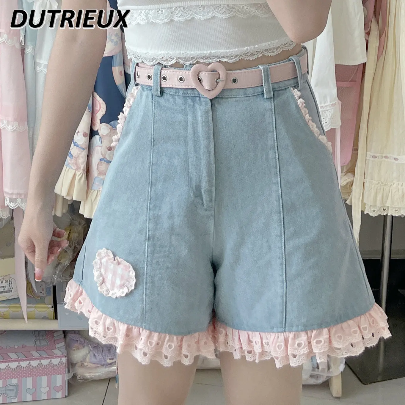 Lolita Sweet Lace Ruffled Blue Slimming High Waist Denim Shorts Women Loose Wide Leg Short Jeans 2023 Spring Summer New Shorts
Lolita Sweet Lace Ruffled Blue Slimming High Waist Denim Shorts Women Loose Wide Leg Short Jeans 2023 Spring Summer New Shorts