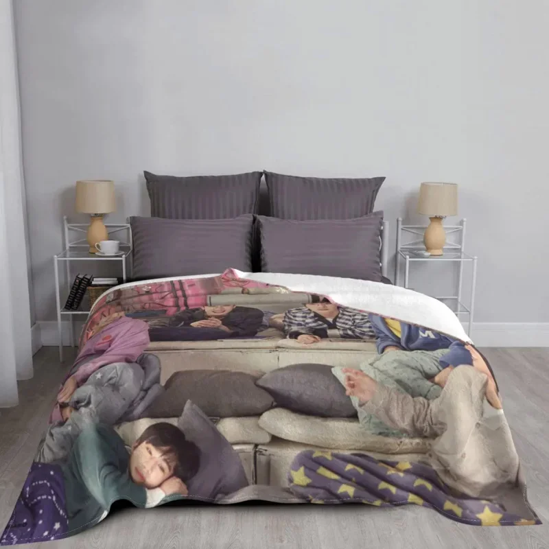 Kpop Star Stray Kids Singer Idol Blankets Velvet Autumn/Winter Portable Soft Throw Blanket For Sofa Couch Plush Thin Quilt
Kpop Star Stray Kids Singer Idol Blankets Velvet Autumn/Winter Portable Soft Throw Blanket For Sofa Couch Plush Thin Quilt