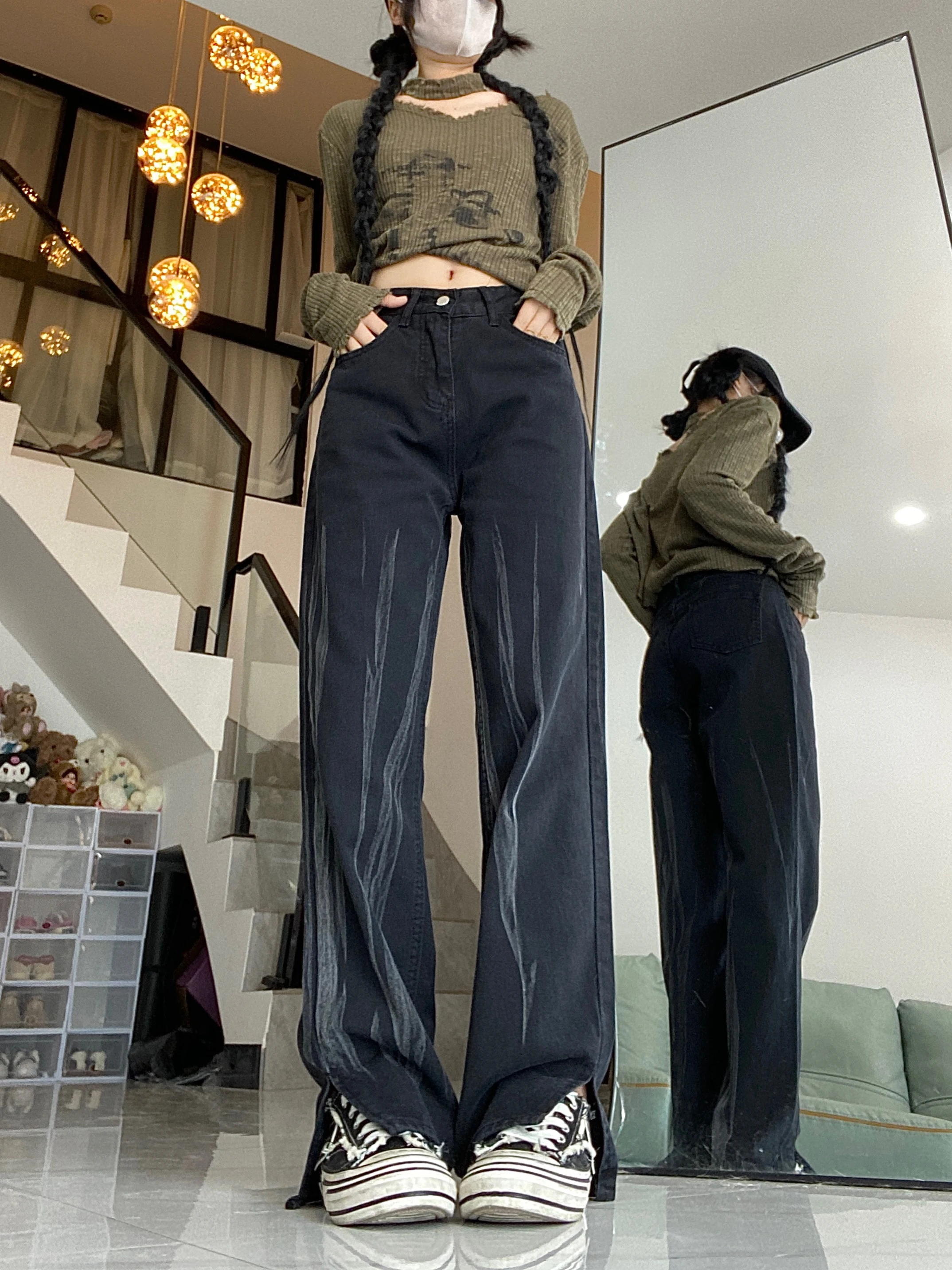 Женские джинсы с вареным эффектом, черные широкие брюки из денима с высокой талией, свободного покроя, с разрезом, в винтажном стиле, уличная мода, осень 2023
Женские джинсы с вареным эффектом, черные широкие брюки из денима с высокой талией, свободного покроя, с разрезом, в винтажном стиле, уличная мода, осень 2023