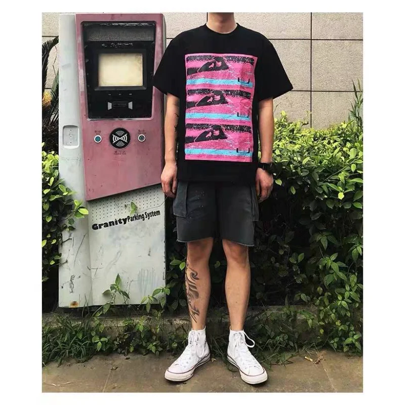 CAVEMPT Abstract Print Cover Face C. E Short Sleeve Steam Wave Summer Men's and Women's Casual Black T-shirt
CAVEMPT Abstract Print Cover Face C. E Short Sleeve Steam Wave Summer Men's and Women's Casual Black T-shirt