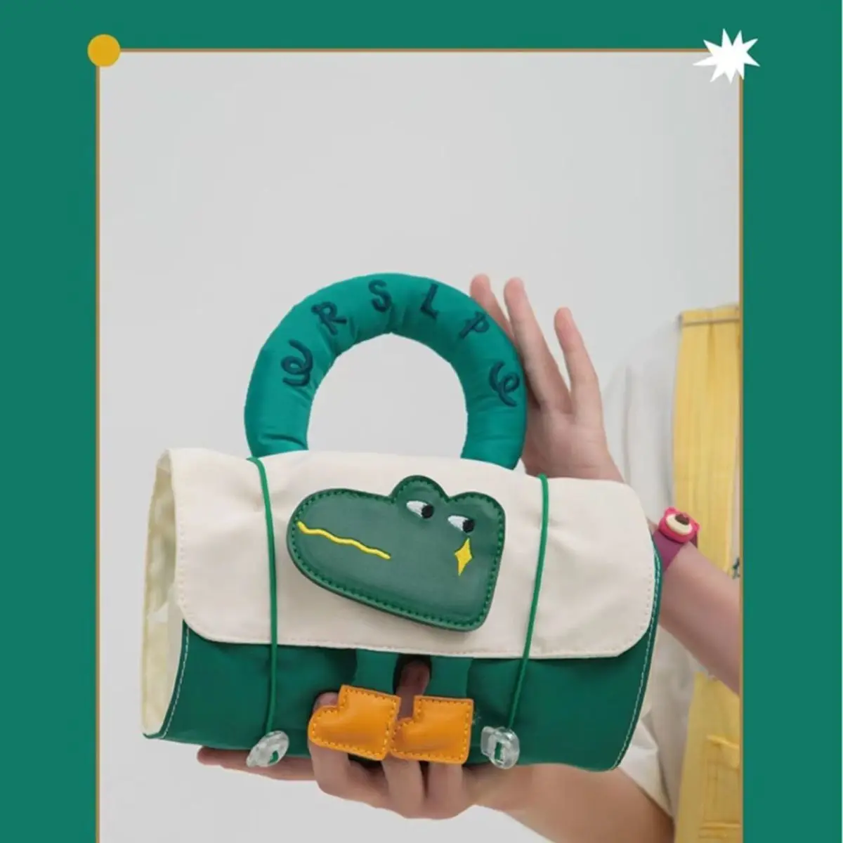 Student cute cartoon crocodile large capacity toiletries children stationery desktop storage bag pen bag multi-functional bag
Student cute cartoon crocodile large capacity toiletries children stationery desktop storage bag pen bag multi-functional bag