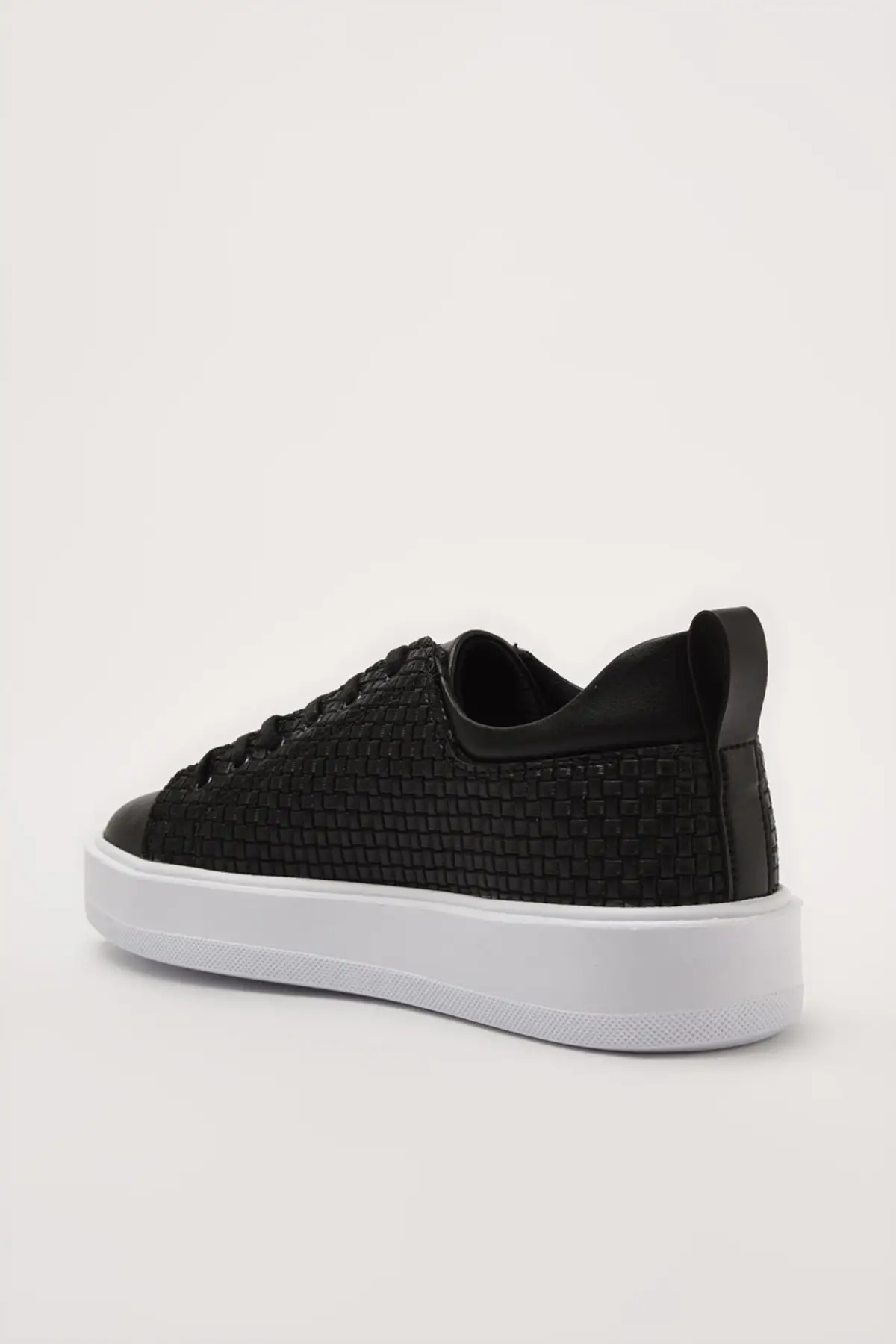 Men Sport Footwear Black sneaker needlework Lightweight Male 'S Fashion Walking Sneakers Breathable Trainers Vulcanize Shoes Comfort
Men Sport Footwear Black sneaker needlework Lightweight Male 'S Fashion Walking Sneakers Breathable Trainers Vulcanize Shoes Comfort