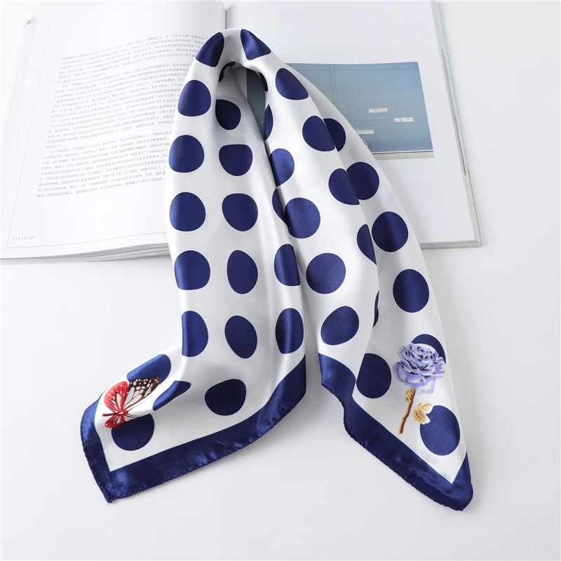 Foulard Vrouwelijke Sjaal Zijde Vierkante Hals Sjaals Dot Print Tas Stropdas Vrouwen Halsdoek Kleine Sjaals En Wrap Bandana
Foulard Vrouwelijke Sjaal Zijde Vierkante Hals Sjaals Dot Print Tas Stropdas Vrouwen Halsdoek Kleine Sjaals En Wrap Bandana