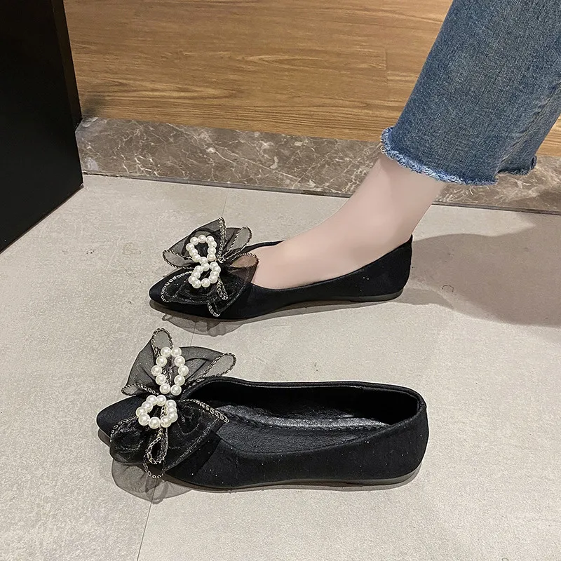 Summer Shoes Ladies Female Footwear 2022 Fashion Women's Pearl Decorateion Casual Sneaker All-Match Soft Pointed Toe Dress Modis
Summer Shoes Ladies Female Footwear 2022 Fashion Women's Pearl Decorateion Casual Sneaker All-Match Soft Pointed Toe Dress Modis