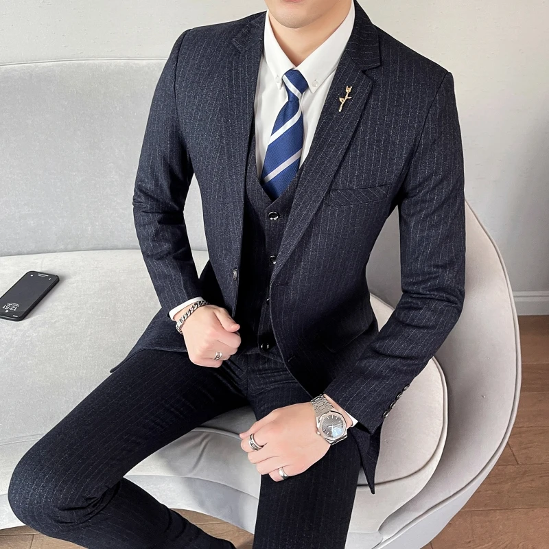 Four seasons trousers striped plaid (suit + vest + trousers) Fashion business British dress casual handsome slim suit three pies
Four seasons trousers striped plaid (suit + vest + trousers) Fashion business British dress casual handsome slim suit three pies