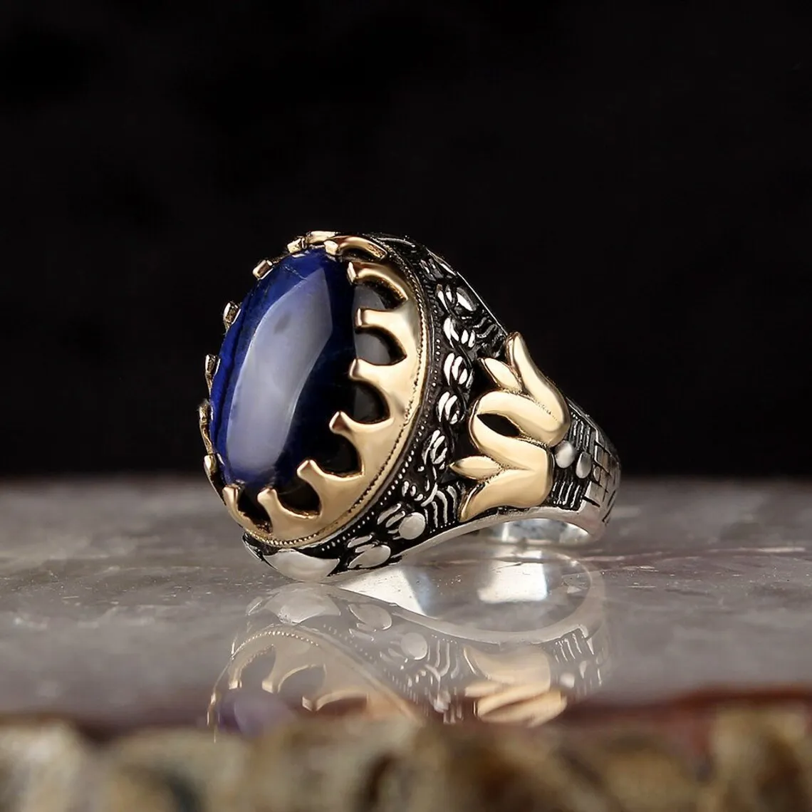 New Roman Retro Old Ring Fashion Business Personality Men's Ring Punk Style Personality Niche Personality Banquet Ring
New Roman Retro Old Ring Fashion Business Personality Men's Ring Punk Style Personality Niche Personality Banquet Ring