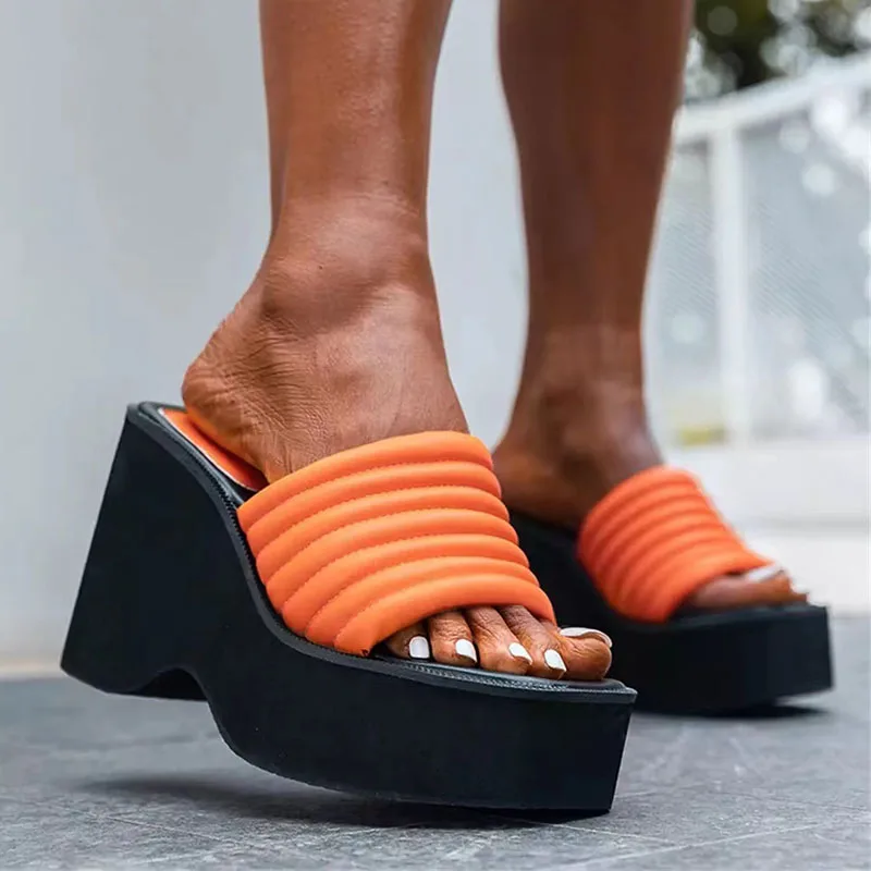 Rimocy Plus Size 43 Platform Wedge Slippers for Women Gothic Chunky Sandals Woman 2022 Summer Thick Bottom Beach Sandalias Mujer
Rimocy Plus Size 43 Platform Wedge Slippers for Women Gothic Chunky Sandals Woman 2022 Summer Thick Bottom Beach Sandalias Mujer