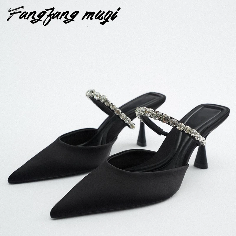 Black Satin Shiny High Heel Mules Rhinestone Sandals Runway Style Glitter Women Heels Leather High Heels Party Ball shoes 35-42
Black Satin Shiny High Heel Mules Rhinestone Sandals Runway Style Glitter Women Heels Leather High Heels Party Ball shoes 35-42