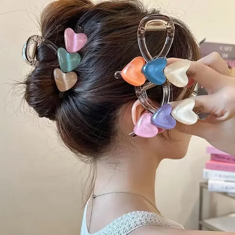 New Korean 2023 Trendy Design Sweet Jelly Color Heart Hairpin Hair Claws Y2k Girls High Ponytail Hair Clip Women Headwear
New Korean 2023 Trendy Design Sweet Jelly Color Heart Hairpin Hair Claws Y2k Girls High Ponytail Hair Clip Women Headwear