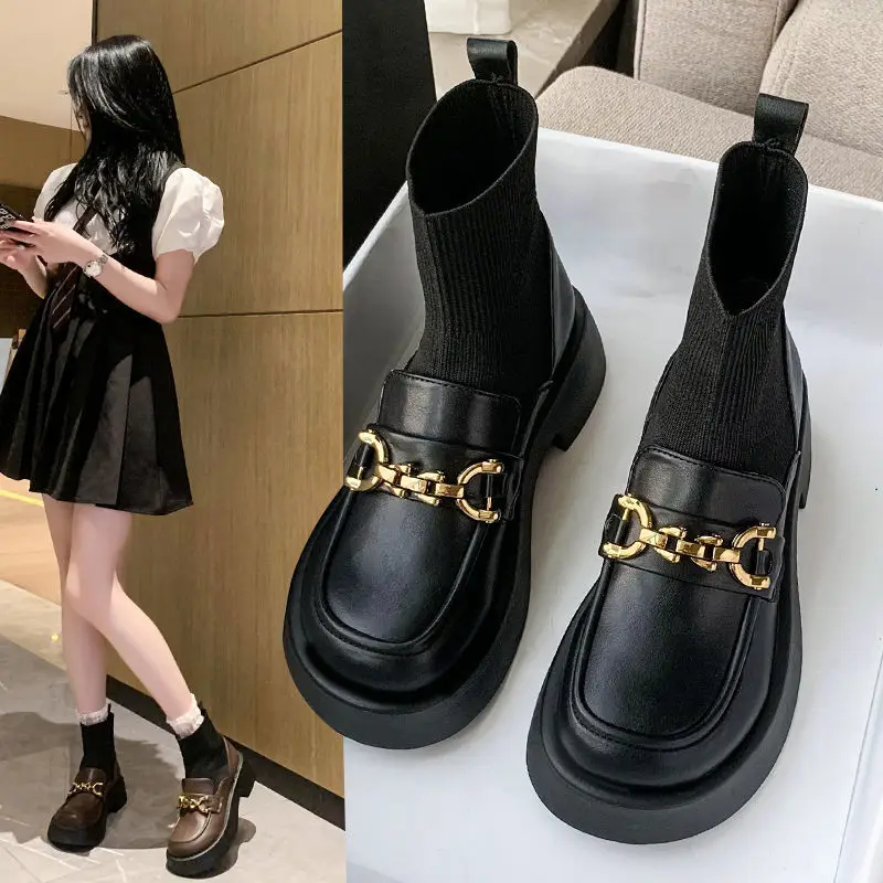 Large head knitted elastic Martin boots women's 2022 autumn thick-soled socks boots British single leather shoes
Large head knitted elastic Martin boots women's 2022 autumn thick-soled socks boots British single leather shoes